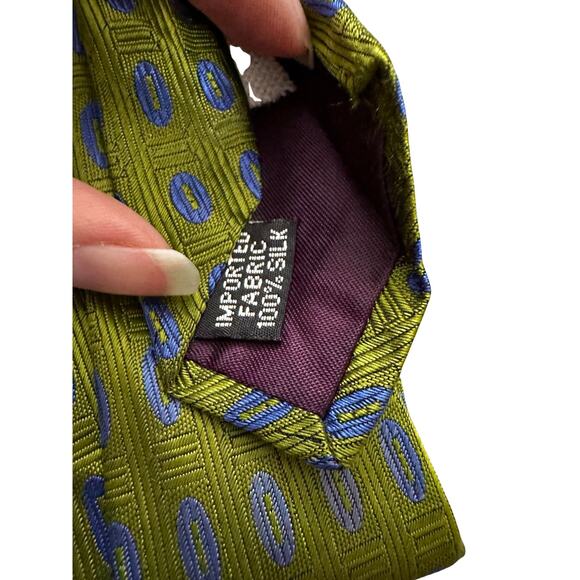 Vintage Green Evan Picone 80s Silk Necktie - Picture 3 of 5